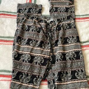 Elephant flare pants XS